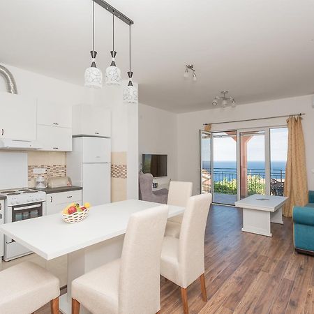 Apartments Natasa Свети-Стефан Экстерьер фото