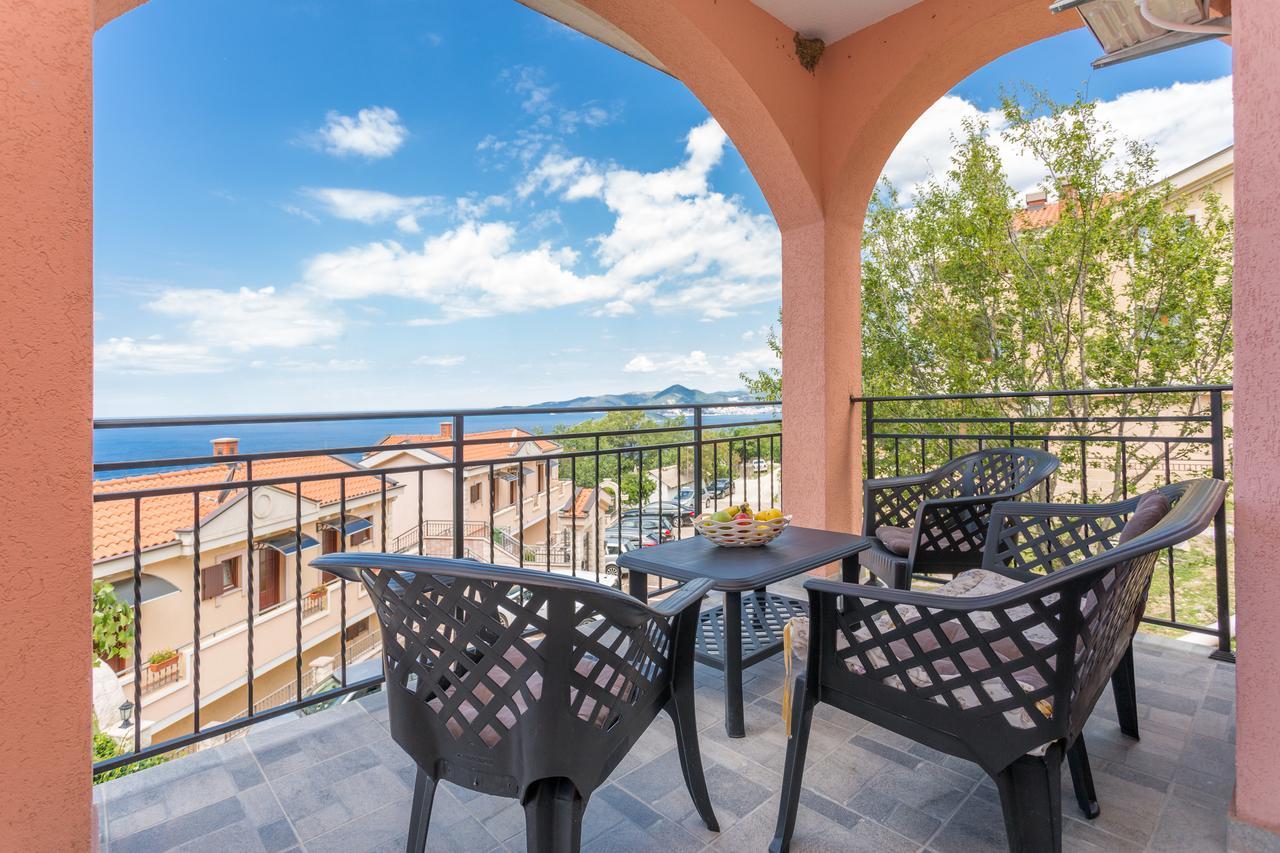 Apartments Natasa Свети-Стефан Экстерьер фото