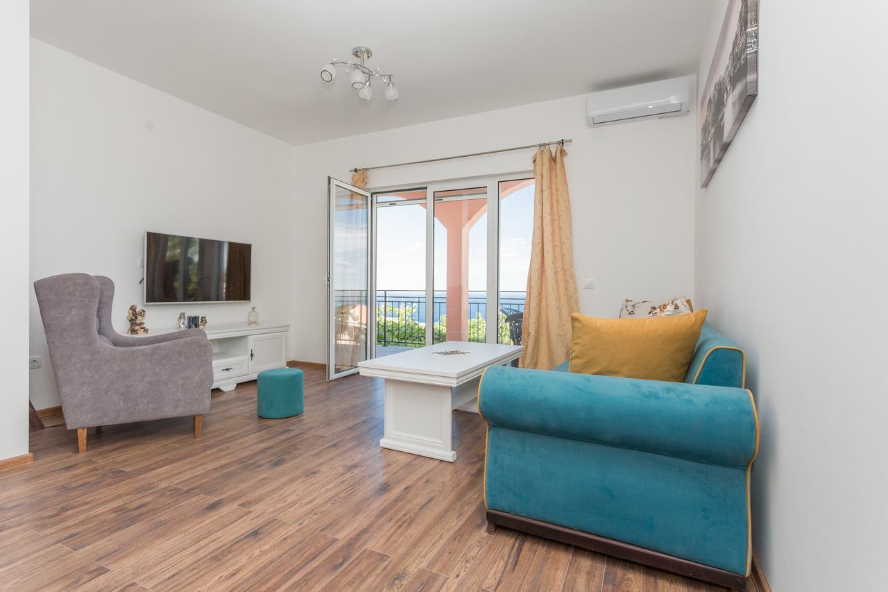 Apartments Natasa Свети-Стефан Экстерьер фото